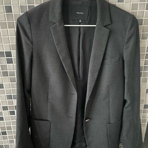 Suit jacket, blazer, dark grey, aritzia, perfect condition, size 00
